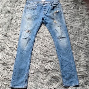 Zara Man distressed light wash jean 34